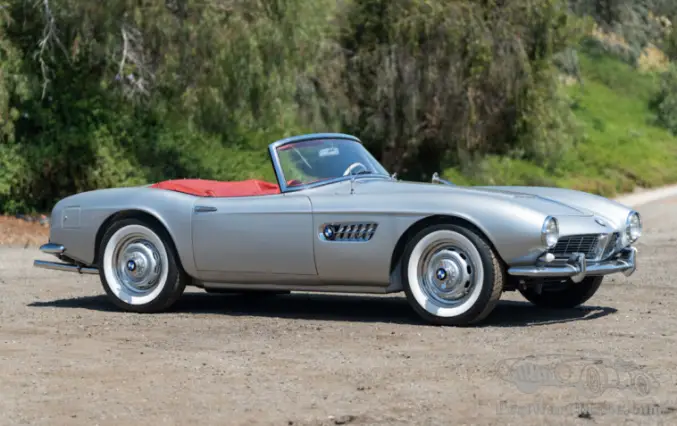 Combien de BMW 507 ont été produites au total ?