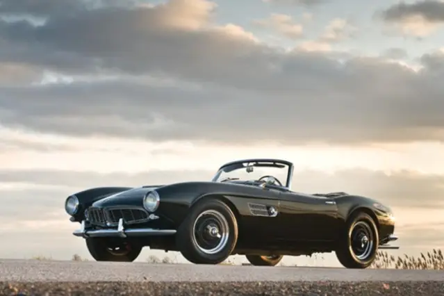 Quel était le surnom de la BMW 507 ?