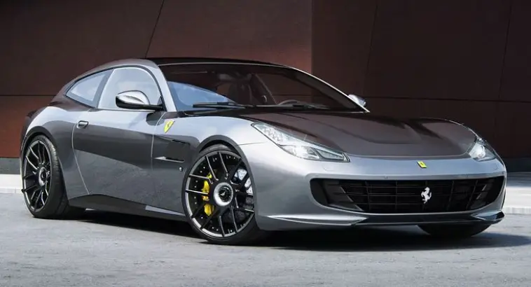 Quelle est la série de Ferrari qui comprend des modèles plus polyvalents et familiaux, tels que le GTC4Lusso ?