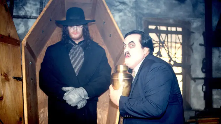 Dans quelle année The Undertaker a-t-il fait ses débuts à la WWE (anciennement WWF) ?