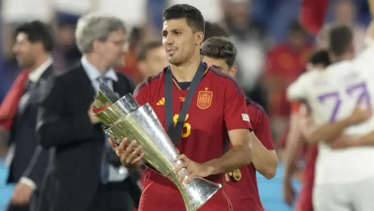 Quel trophée a-t-il remporté avec l’équipe d'Espagne en 2023 ?