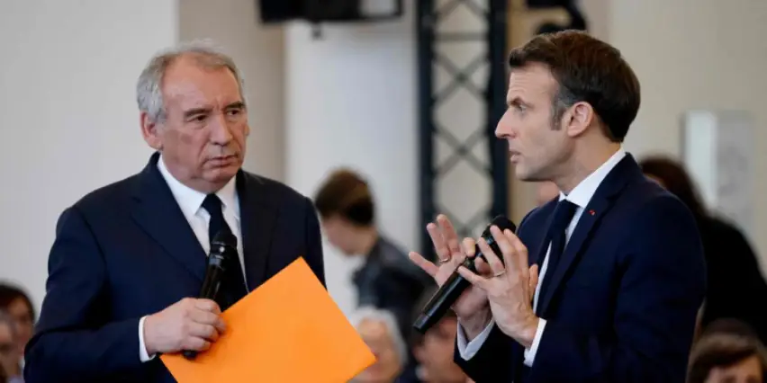 Quelle est la devise politique principale de François Bayrou ?