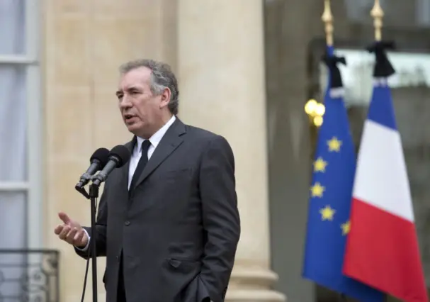  François Bayrou a soutenu quel candidat lors de l’élection présidentielle de 2017 ?